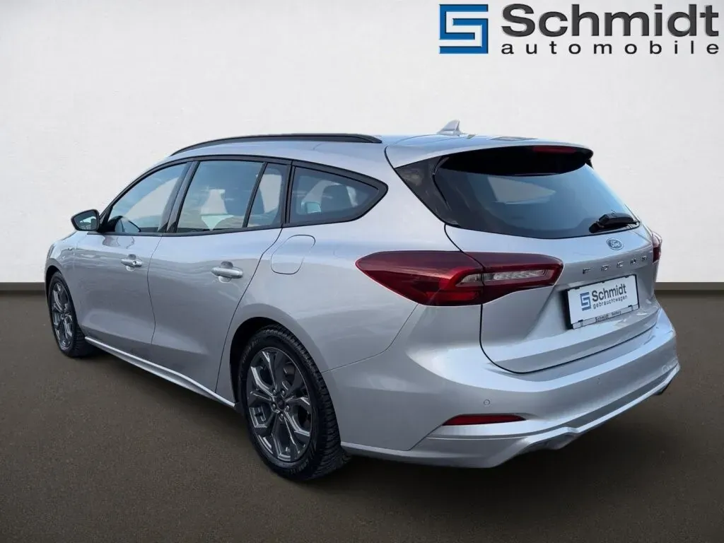 Ford Focus 2025 photo 3