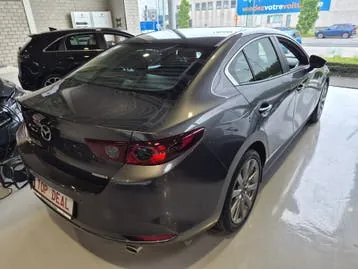 Mazda 3 2021 photo 2