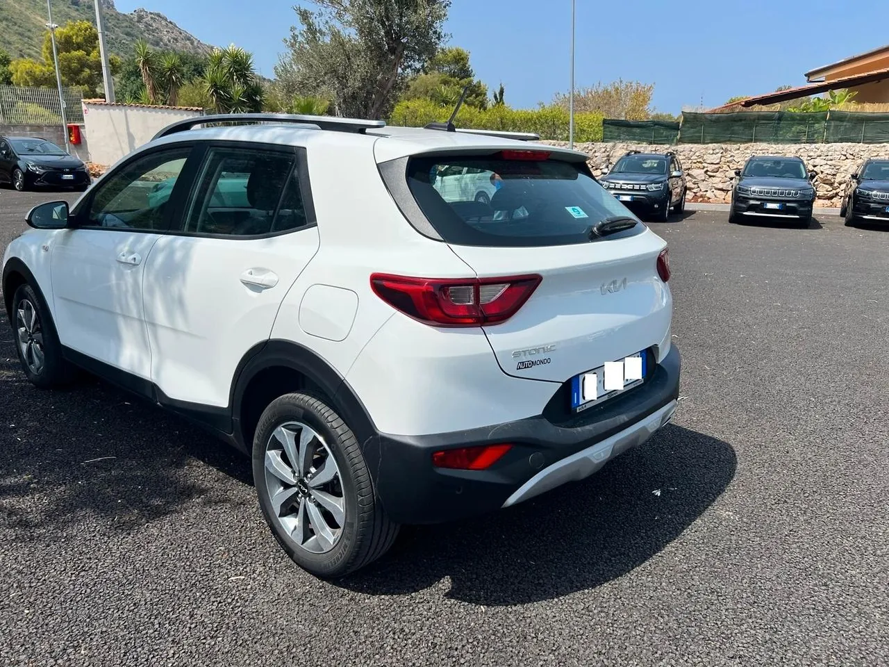 Kia Stonic 2023 photo 5