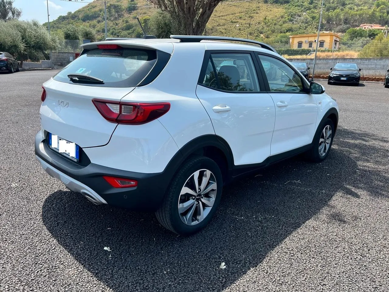 Kia Stonic 2023 photo 4