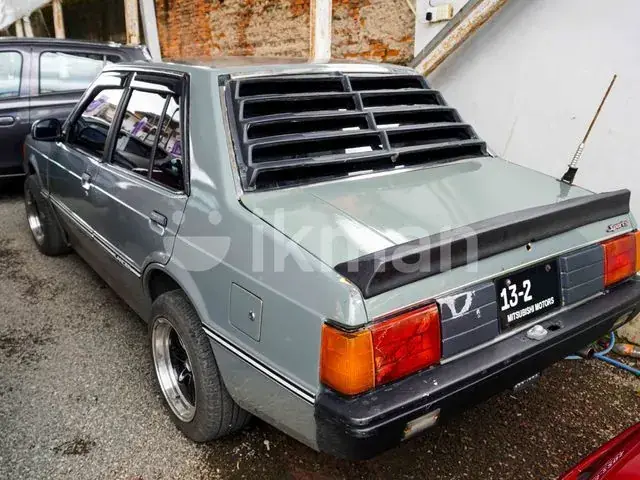 Mitsubishi Lancer