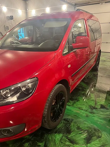 Volkswagen Caddy Maxi 2014 photo 2