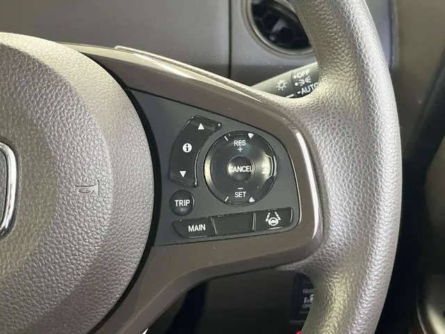 Honda N-Box L 2022 photo 5