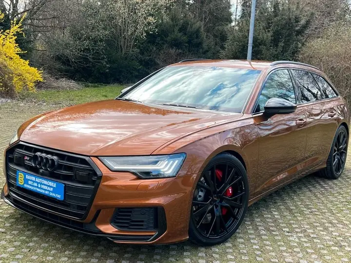 Audi S6 Avant