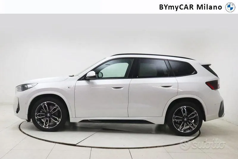 BMW X1 2023 photo 4