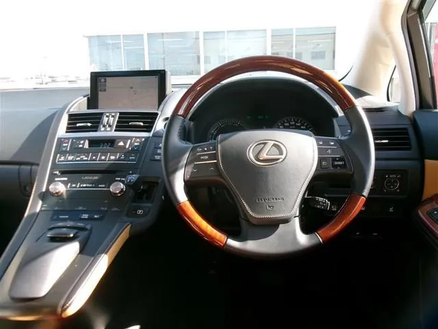 Lexus Hs 2015 photo 4