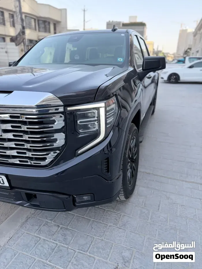 GMC Sierra