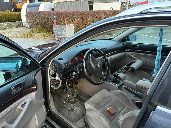 Audi A4 2000 photo 5