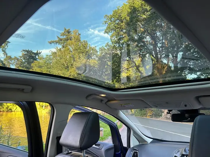 Ford C-Max 2016 photo 3