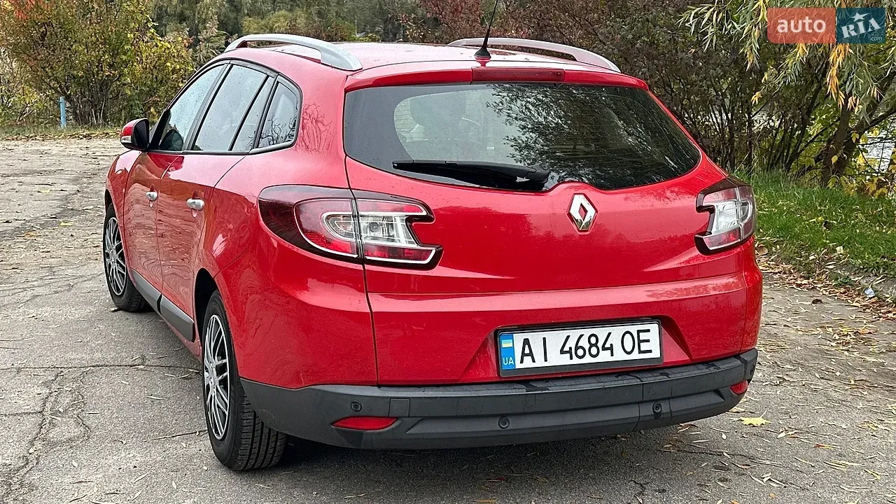 Renault Megane 2011 photo 3