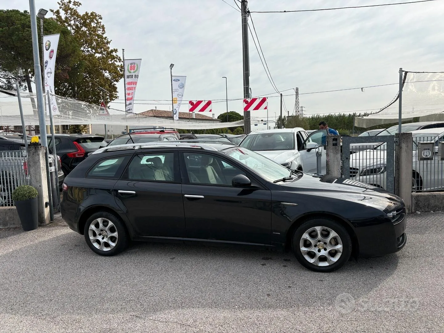 Alfa Romeo 159 2011 photo 2