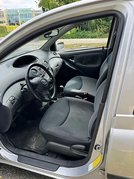 Toyota Yaris 2004 photo 5
