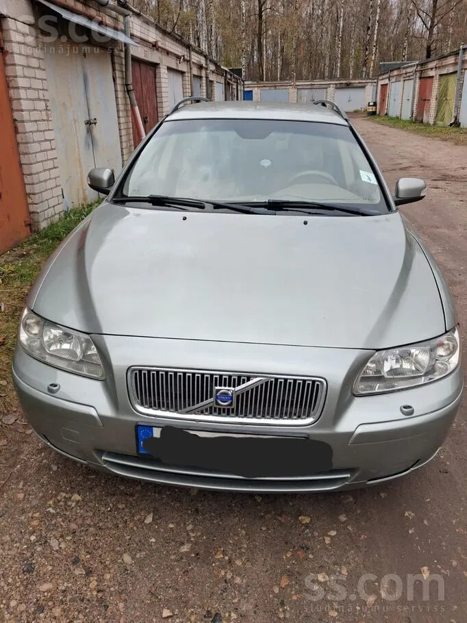 Volvo V70 2007 photo 2