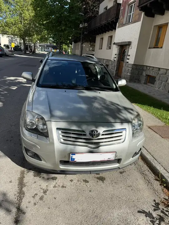 Toyota Avensis 2007 photo 2