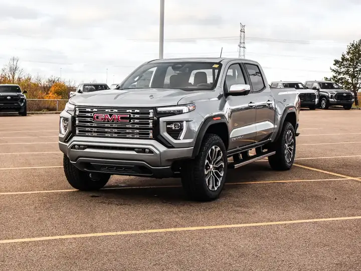 GMC Canyon 2026 photo 4