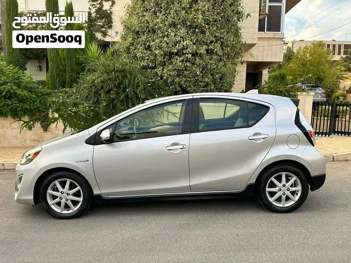 Toyota Prius C
