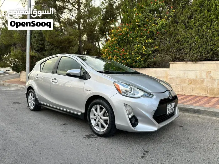 Toyota Prius C 2017 photo 4