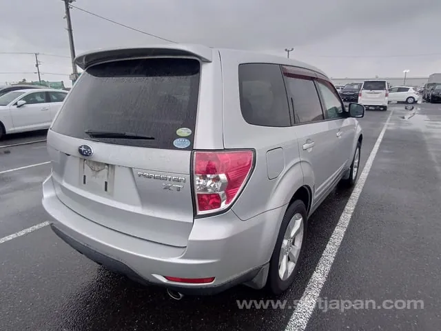 Subaru Forester 2010 photo 4
