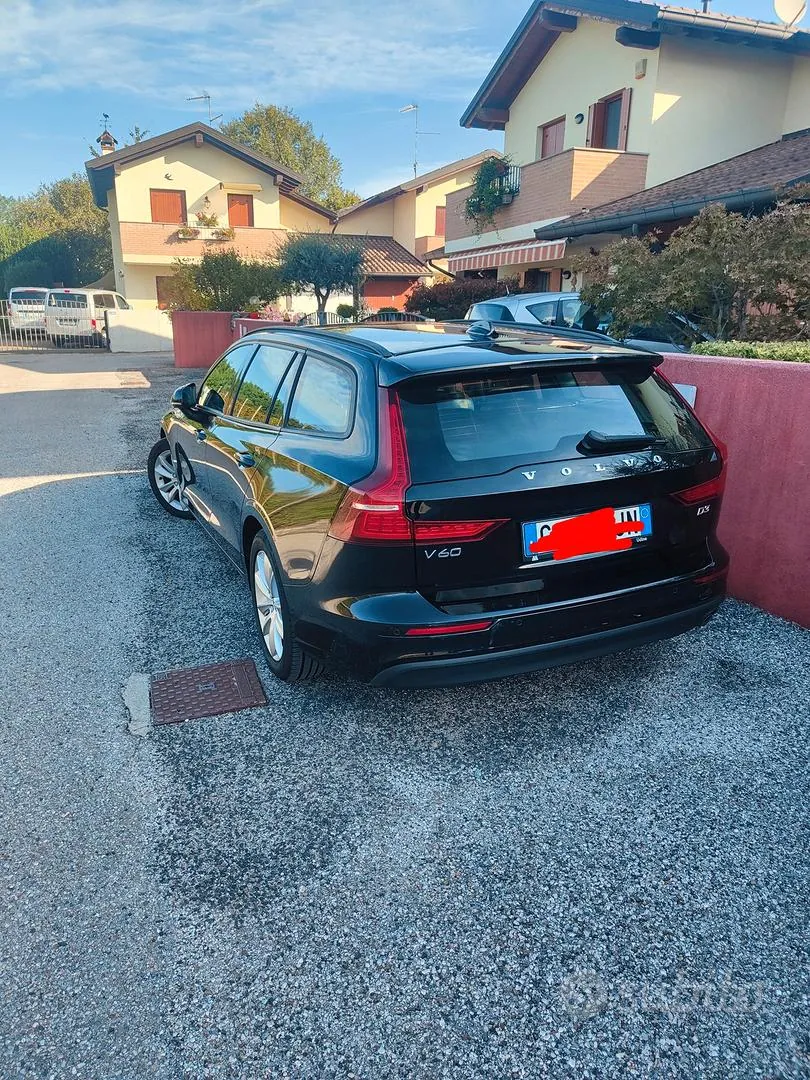 Volvo V60 2020 photo 3