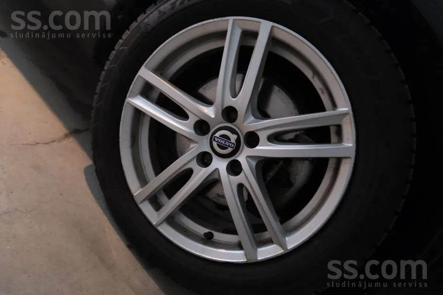 Volvo V70 2016 photo 4