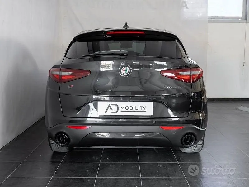 Alfa Romeo Stelvio 2021 photo 3