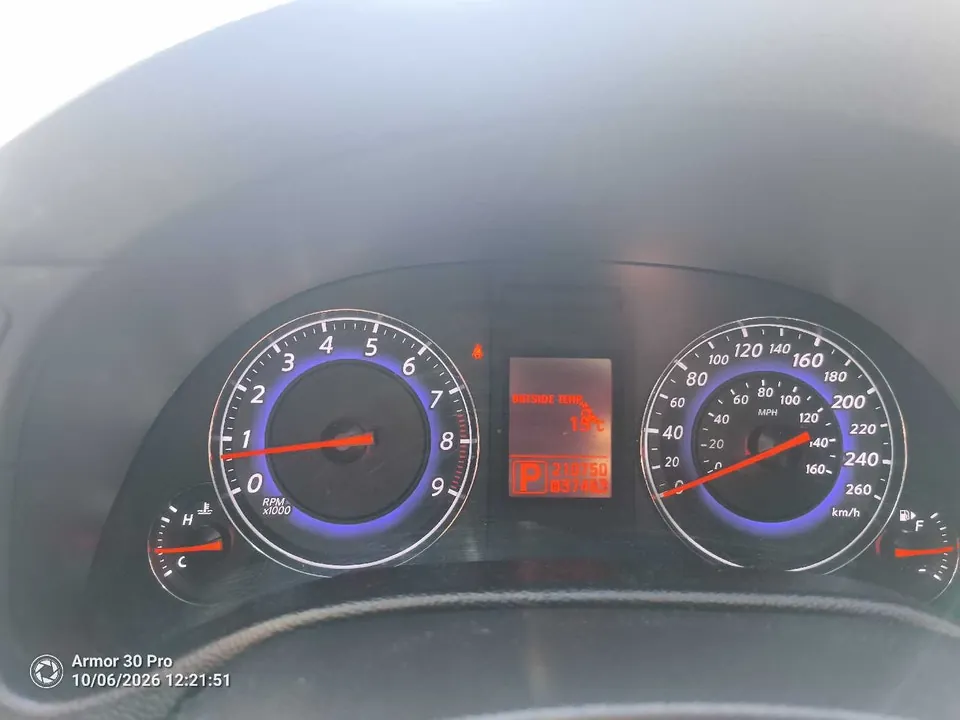 Infiniti G37X 2009 photo 4