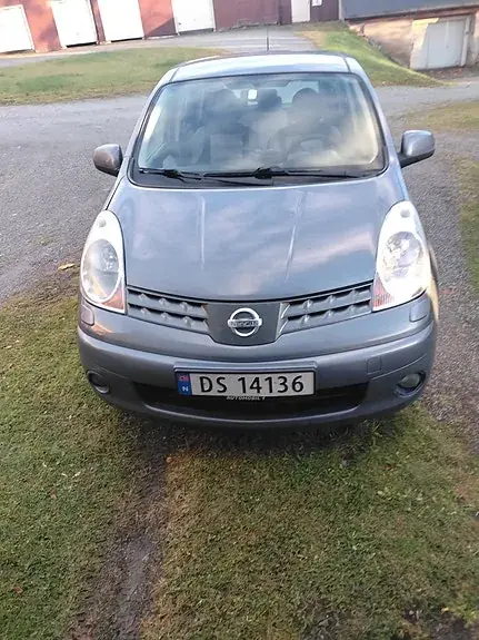 Nissan Note 2008 photo 4