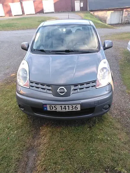 Nissan Note 2008 photo 2