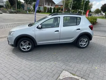 Dacia Duster 2020 photo 2