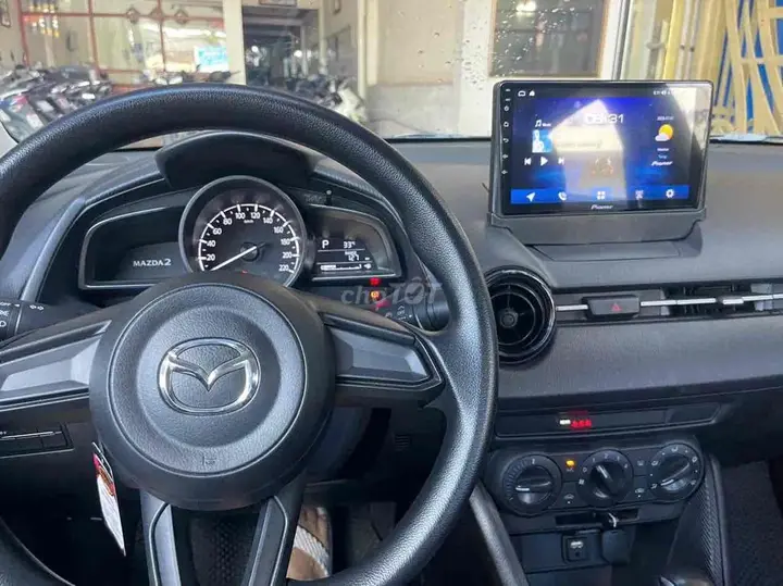 Mazda Mazda2