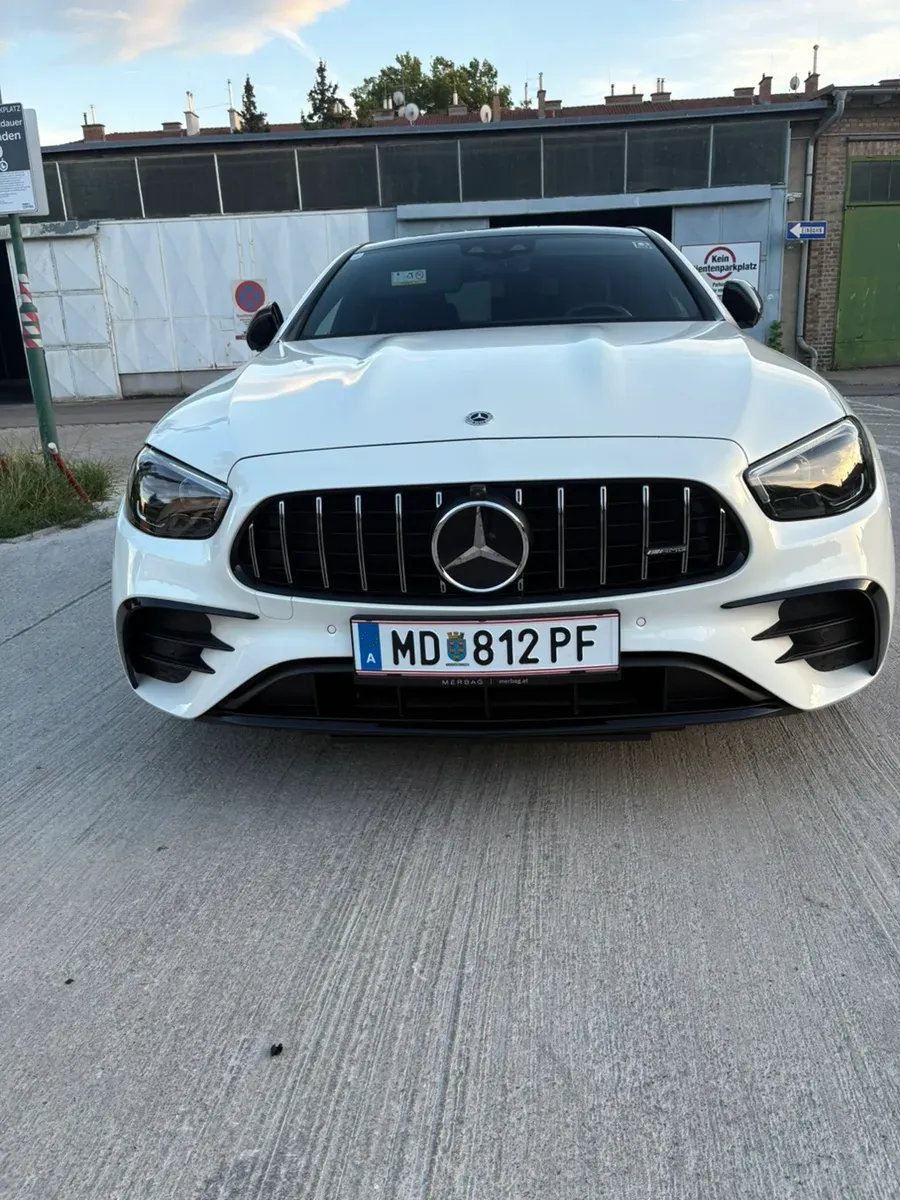 Mercedes-Benz E-Class 2021 photo 3