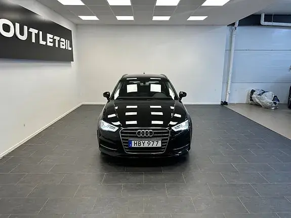 Audi A3 2016 photo 5