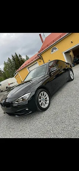 BMW 330I