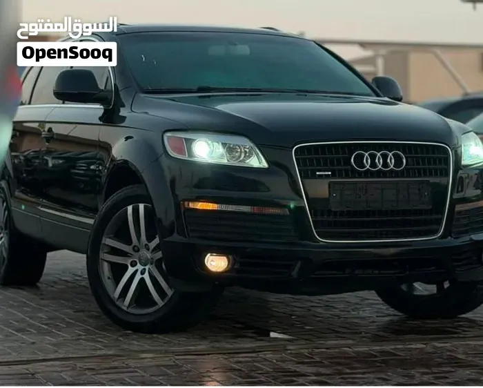 Audi Q7 2010 photo 3