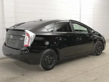 Toyota Prius 2015 photo 3