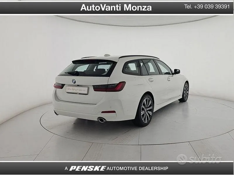 BMW 3 Series 2025 photo 5