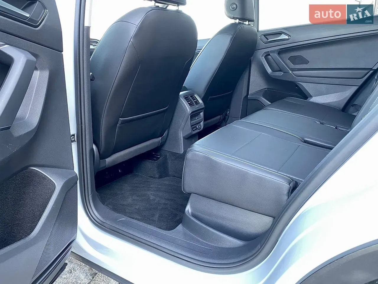 Volkswagen Tiguan 2018 photo 4