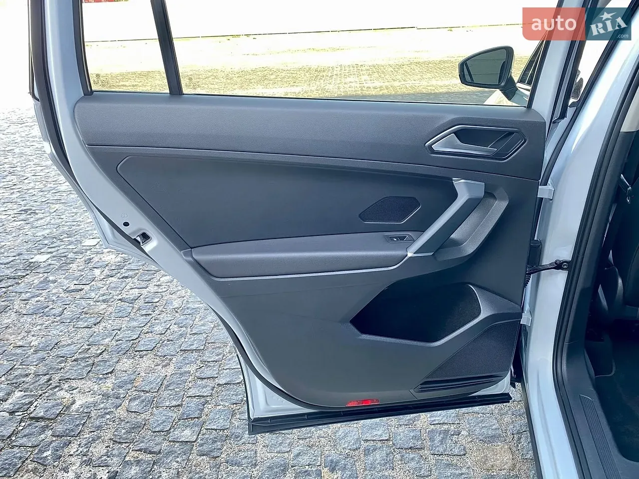 Volkswagen Tiguan 2018 photo 3
