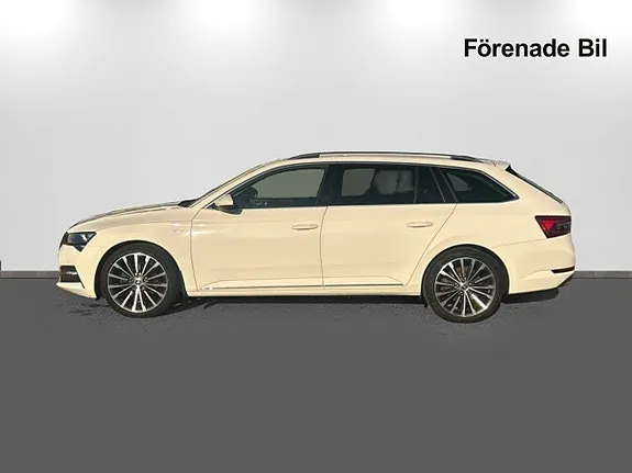 Skoda Superb 2021 photo 4