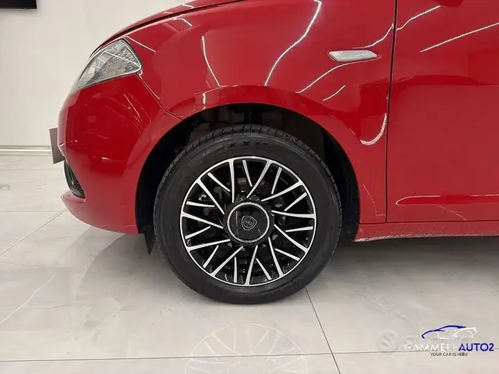 Lancia Ypsilon 2019 photo 4