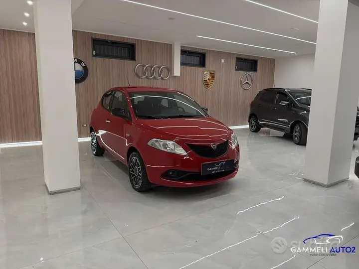 Lancia Ypsilon 2019 photo 2