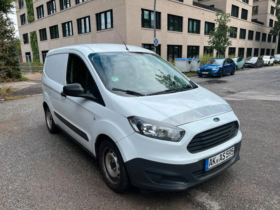 Ford Transit Courier