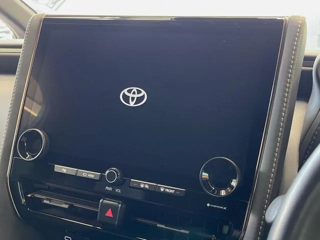 Toyota Alphard Hybrid Z 2023 photo 3