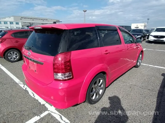 Toyota Wish 2006 photo 4