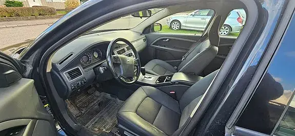 Volvo V70 2009 photo 4
