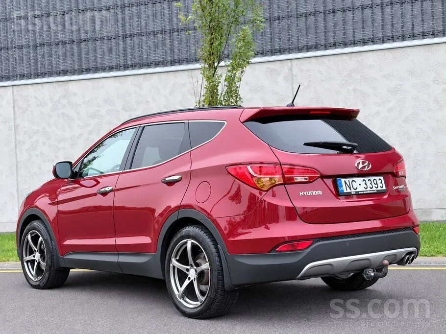 Hyundai Santa Fe 2014 photo 4