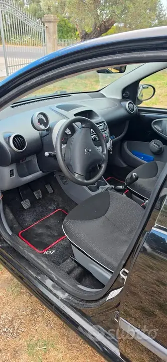 Peugeot 107 2011 photo 5