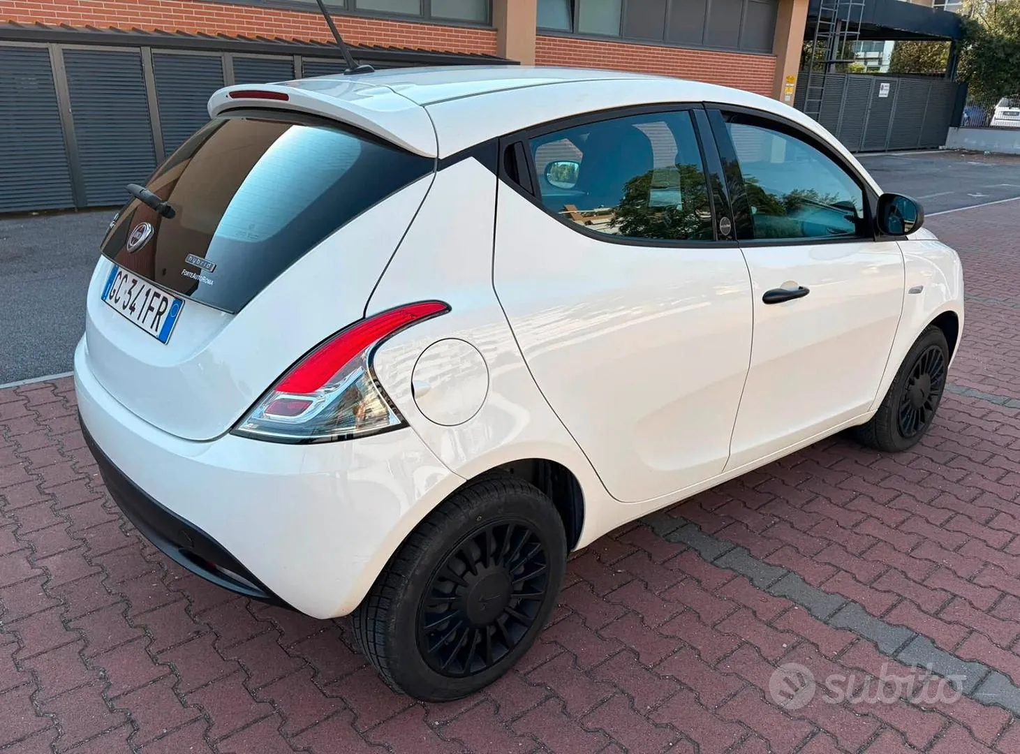 Lancia Ypsilon 2020 photo 4