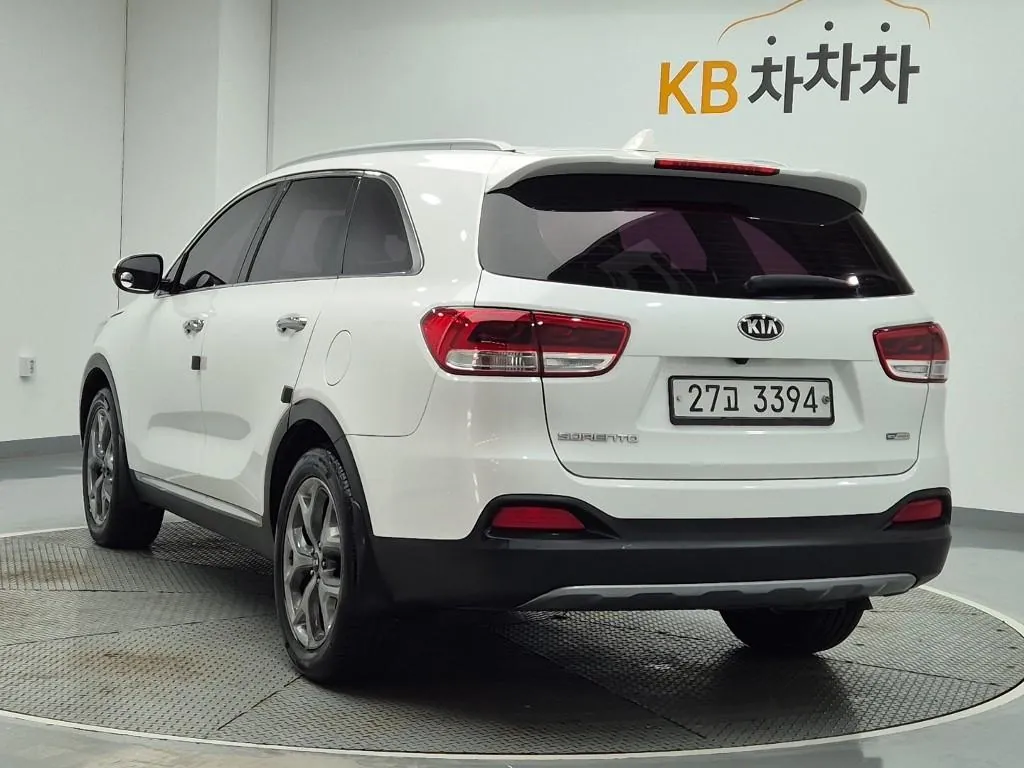 Kia Sorento 2015 photo 2