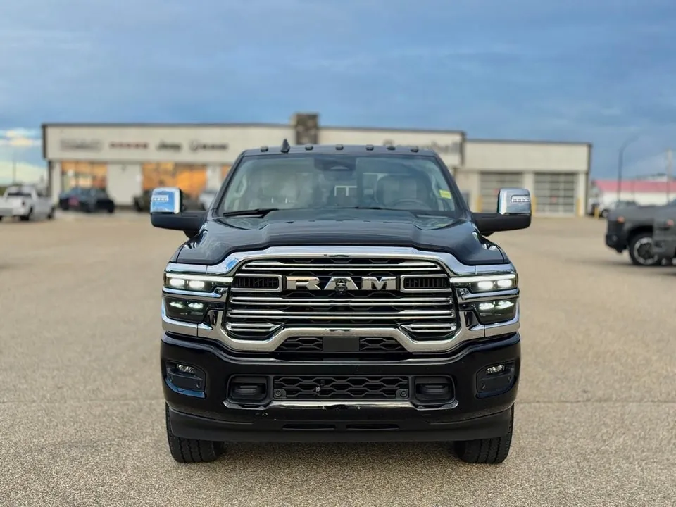 Ram 3500 2025 photo 2